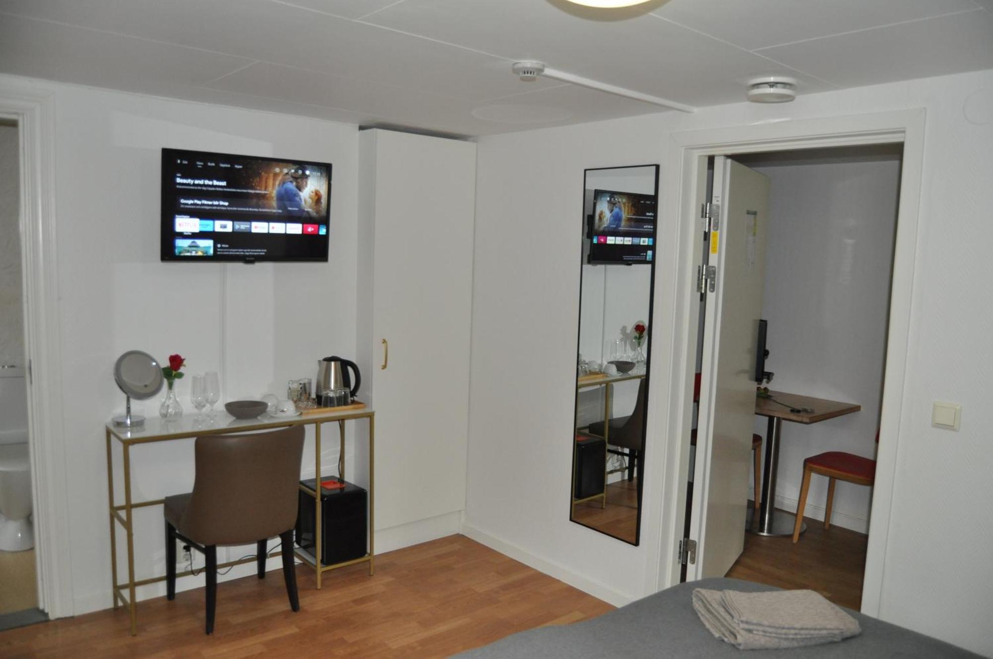 Langstorp 200 Gaesthem I Hoeoer Vaenster Exteriér fotografie